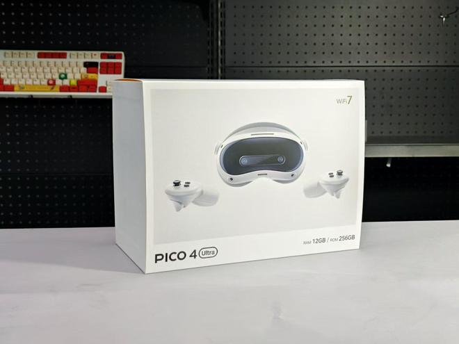 4299元！PICO 4 Ult火狐体育电竞比赛报道ra体验：最亲民的MR一体机(图3)